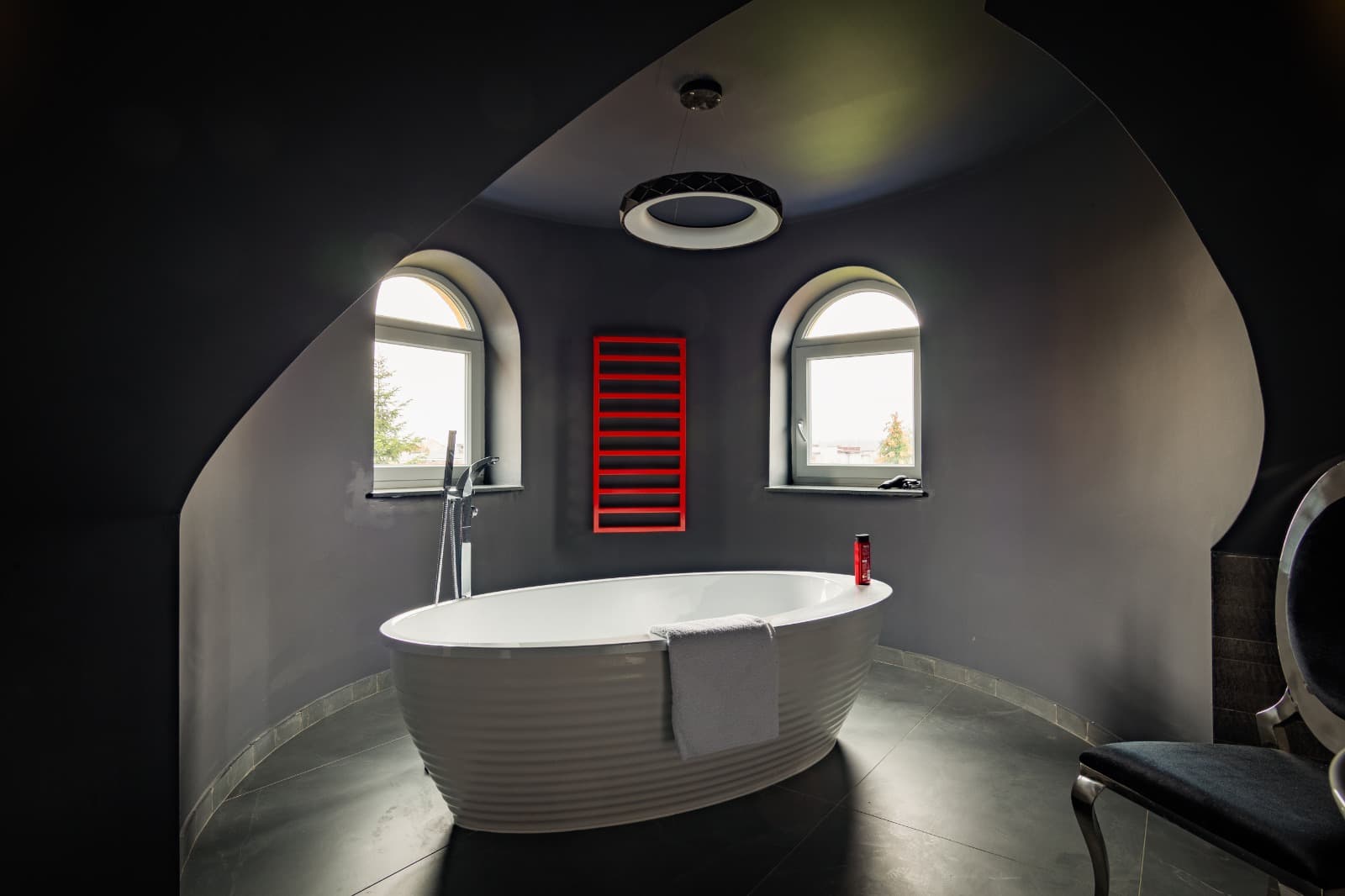The Castle - Rooms and Suites